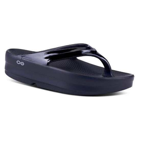 OOFOS OOmega OOlala Thong Sandal