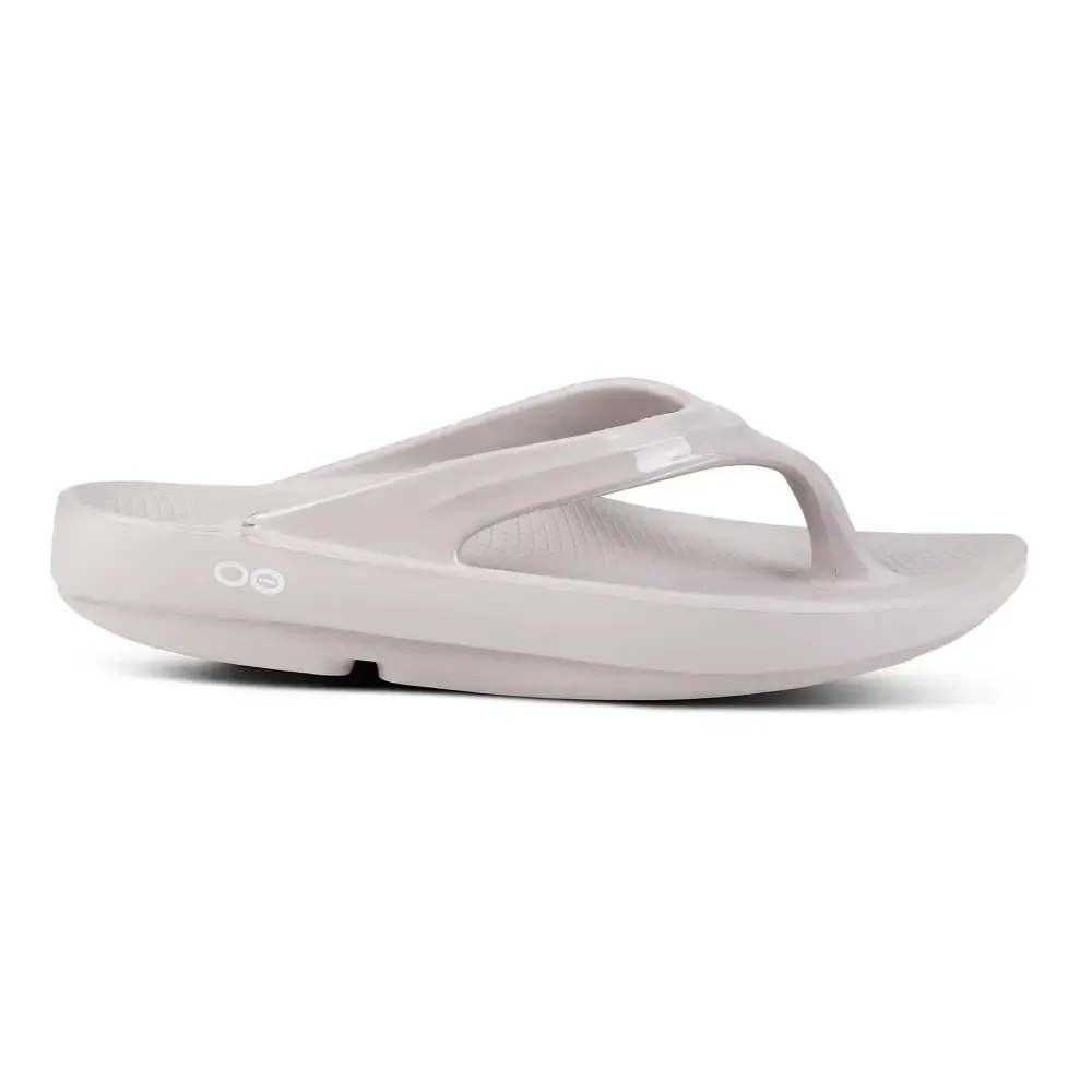 OOFOS OOlala Thong Sandal