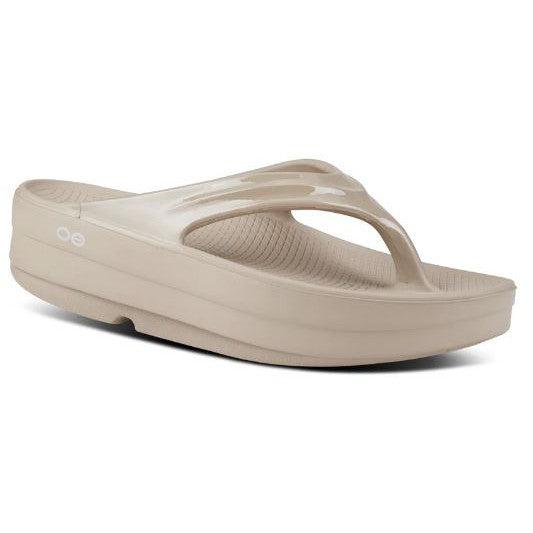 OOFOS OOmega OOlala Thong Sandal
